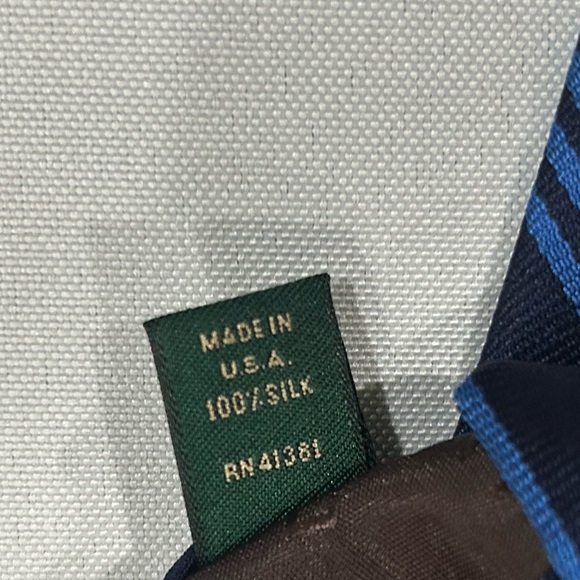 Ralph Lauren Blue and Black Striped Silk Tie - Picture 3 of 4